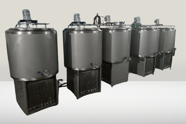Bulk Milk Cooler Vertical Type